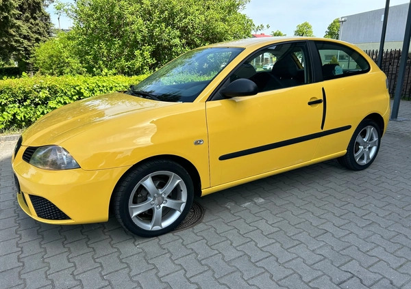 Seat Ibiza cena 9800 przebieg: 165000, rok produkcji 2007 z Zawiercie małe 466